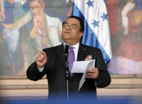 El canciller, Arturo Corrales Álvarez, informó sobre la petición del gobierno hondureño.