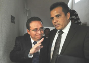 El abogado defensor, Raúl Suazo Barillas, dice que la orden de la separación de la jueza, emana del presidente de la República.