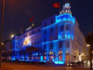 El lujoso hotel Atlantik Kempiski de Hamburgo donde se hospedó JOH.