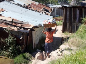 La pobreza en Honduras solo es superada por Haití