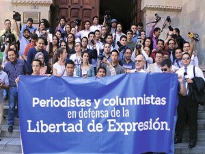 periodistas-guatemala