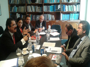Expresidente,  Mel Zelaya reunido con personeros de la MACCIH