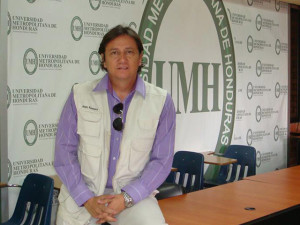 Aldo Romero, director de la carrera de periodismo en la UMH