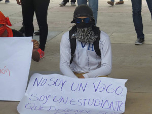Estudiantes solo pelean por sus derechos que les son negados por las autoridades de la UNAH 