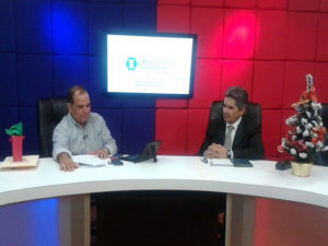 David Romero y Hector Amador en el programa Interpretando la Noticia de Radio Globo