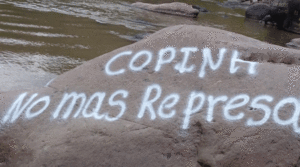 Los miembros del COPINH han declarado sagrado al río Gualcarque.