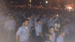 Ante el ataque de los guardias los estudiantes cantaron el himno nacional por espacio de una hora 