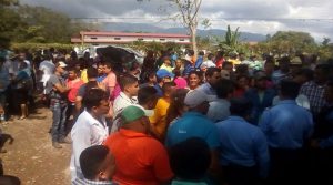 Loas empleados chantajeados por Escoto pretendieron ingresar a la UNA con la promesa que les pagaran sus "aguinaldos"