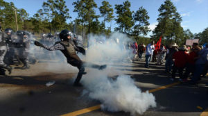 Luis Zelaya denuncia que el gobierno
