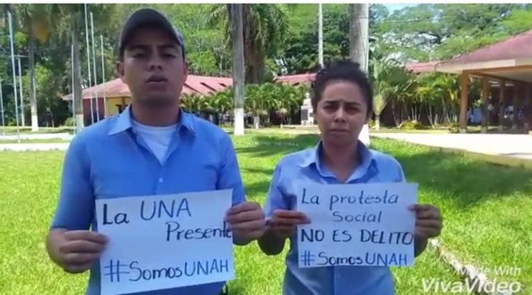 estudiantes-UNA-UNAH