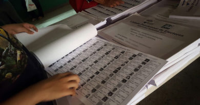 Comisión legislativa “analizará” proceso de nuevo padrón electoral