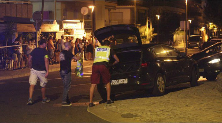 Abaten a cinco terroristas en Cambrils