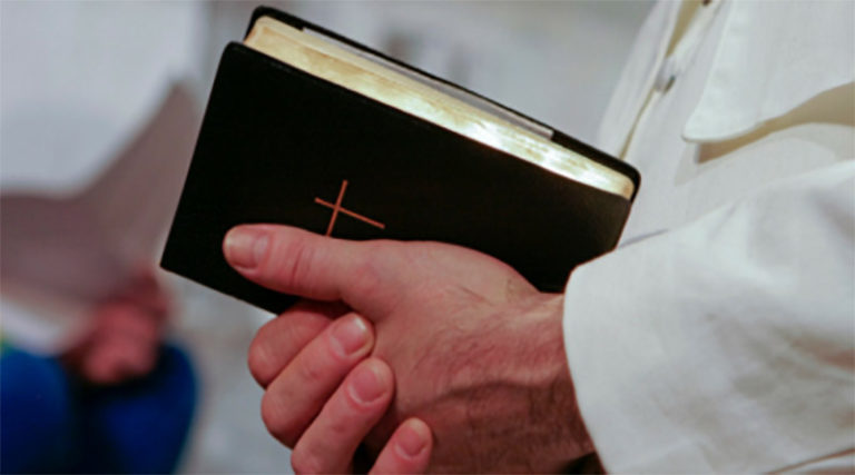 instaurar lectura de la biblia