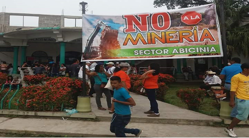 manipulación de minera de Lenir Pérez en Tocoa, Colón
