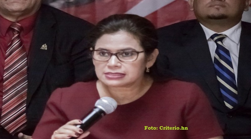 política mujer Honduras