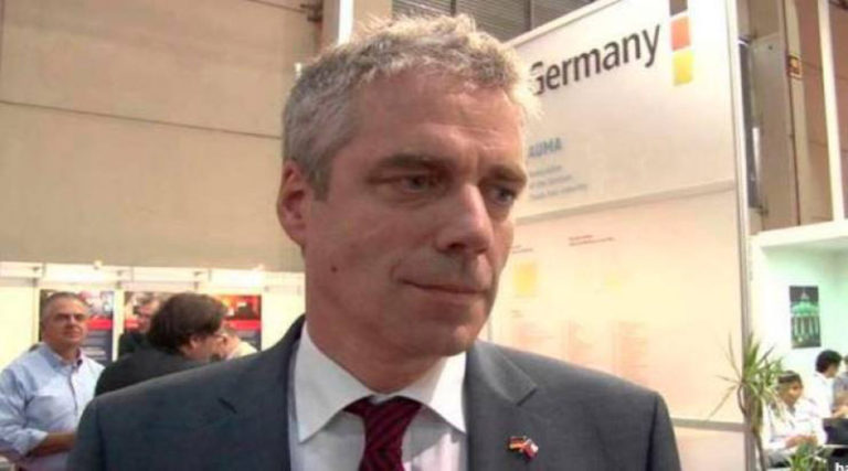 embajador de Alemania Non Grato