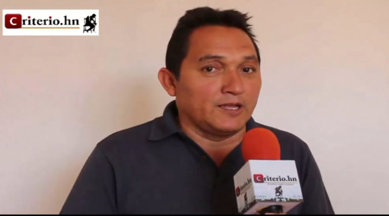 periodista Marvin Ortiz