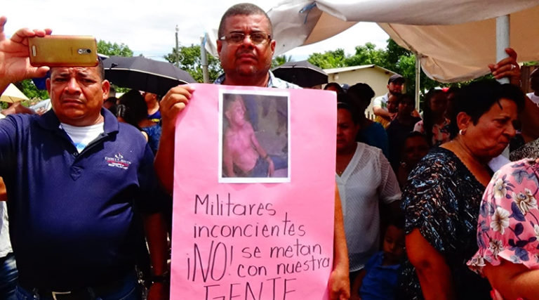 asesinos, asesinos, asesinos