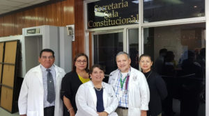 Médicos piden a la población