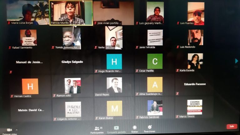 Diputados de oposición convocan a sesión extraordinaria