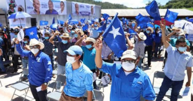 Hasta 20 mil millones podría ahorrarse gobierno de Honduras al reducir planilla de activistas políticos