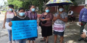 Vendedores del mercado Colón