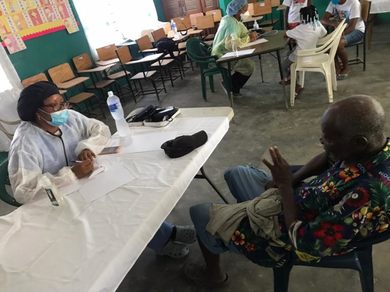 Brigada de médicos garífunas