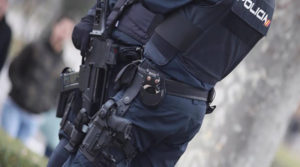 52 falsificadores en España