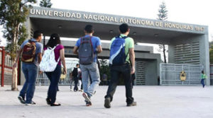 Rezagan clases presenciales en la UNAH