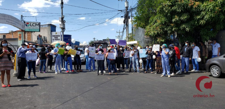 Condena por represión policial