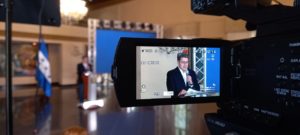 Juan Hernández arremete contra fiscales