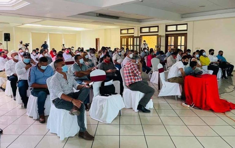 alcaldes gestionan vacunas