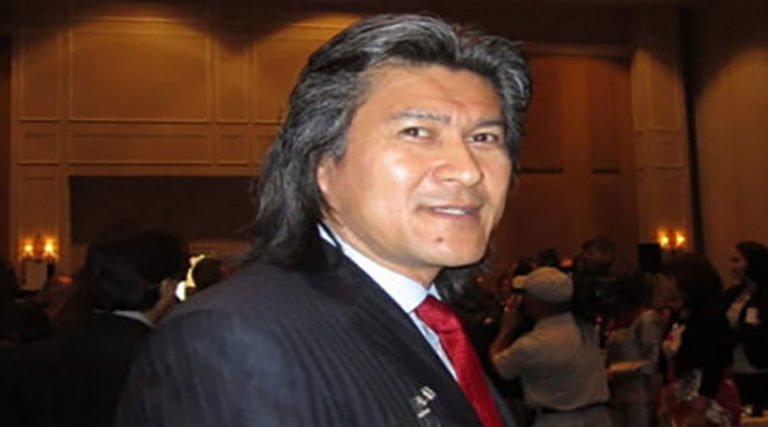 detener a Axel López