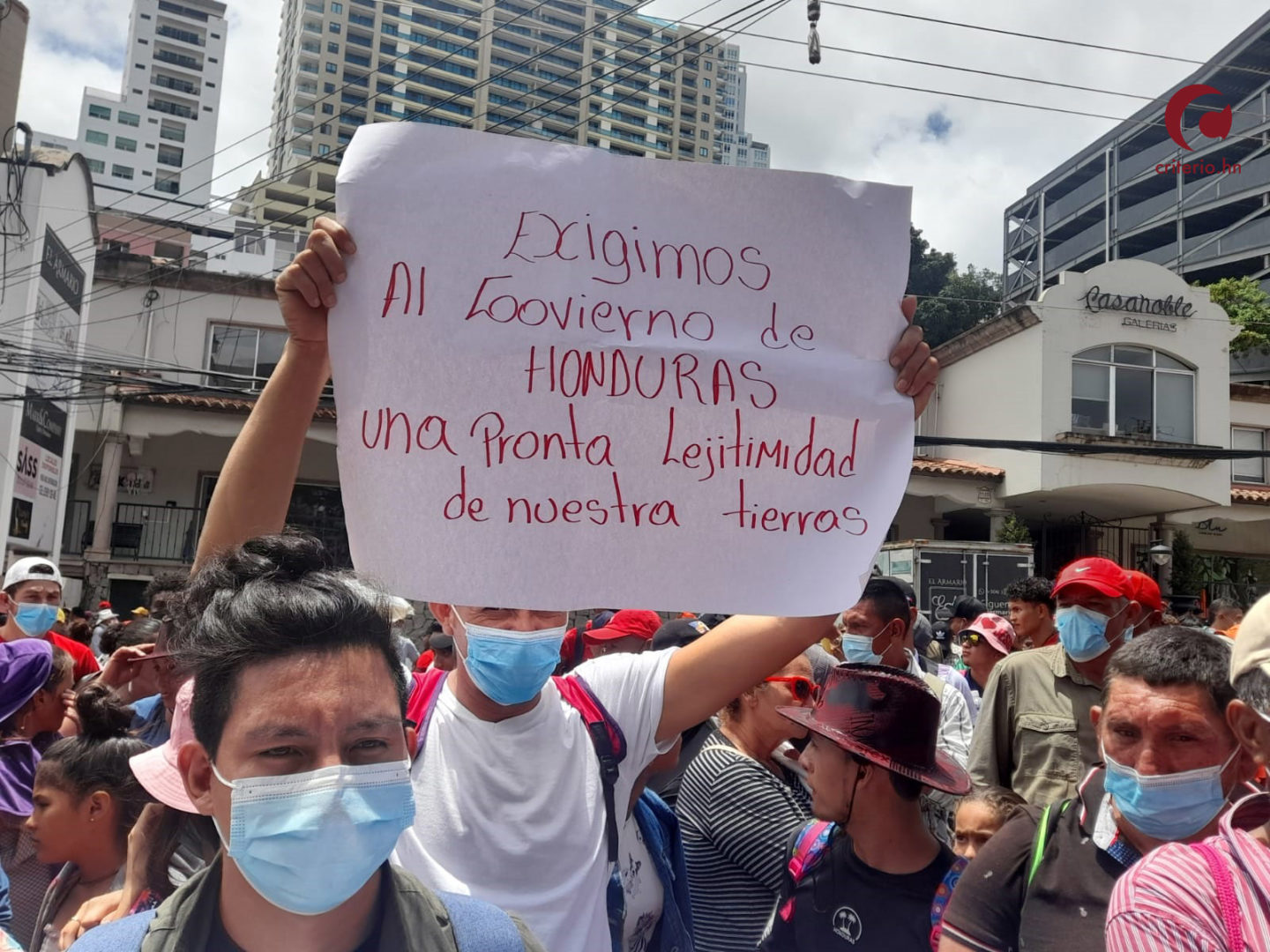 Campesinos del Aguán exigen al gobierno cumplimiento de acuerdo