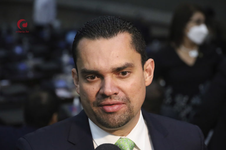 Tomás Zambrano el nuevo líder del PN