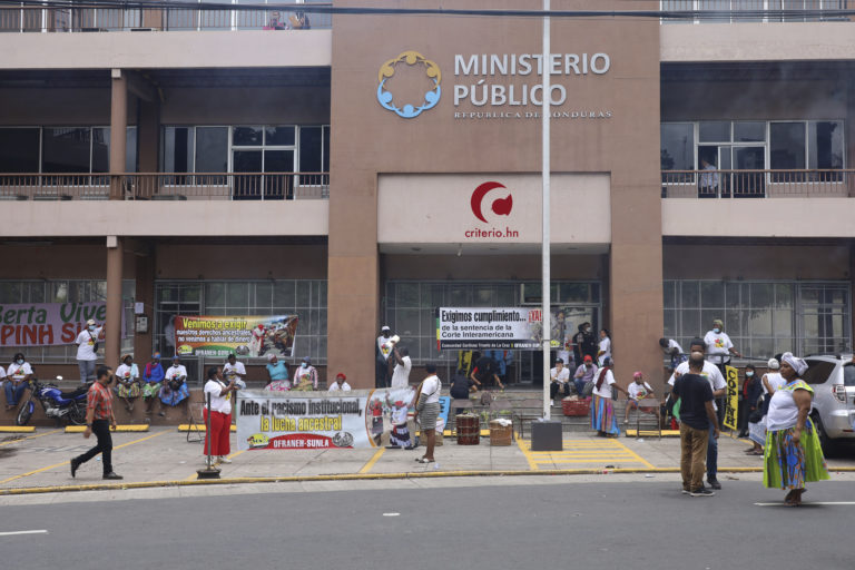 Fiscal Adjunto del MP promovió violencia contra pueblos indígenas