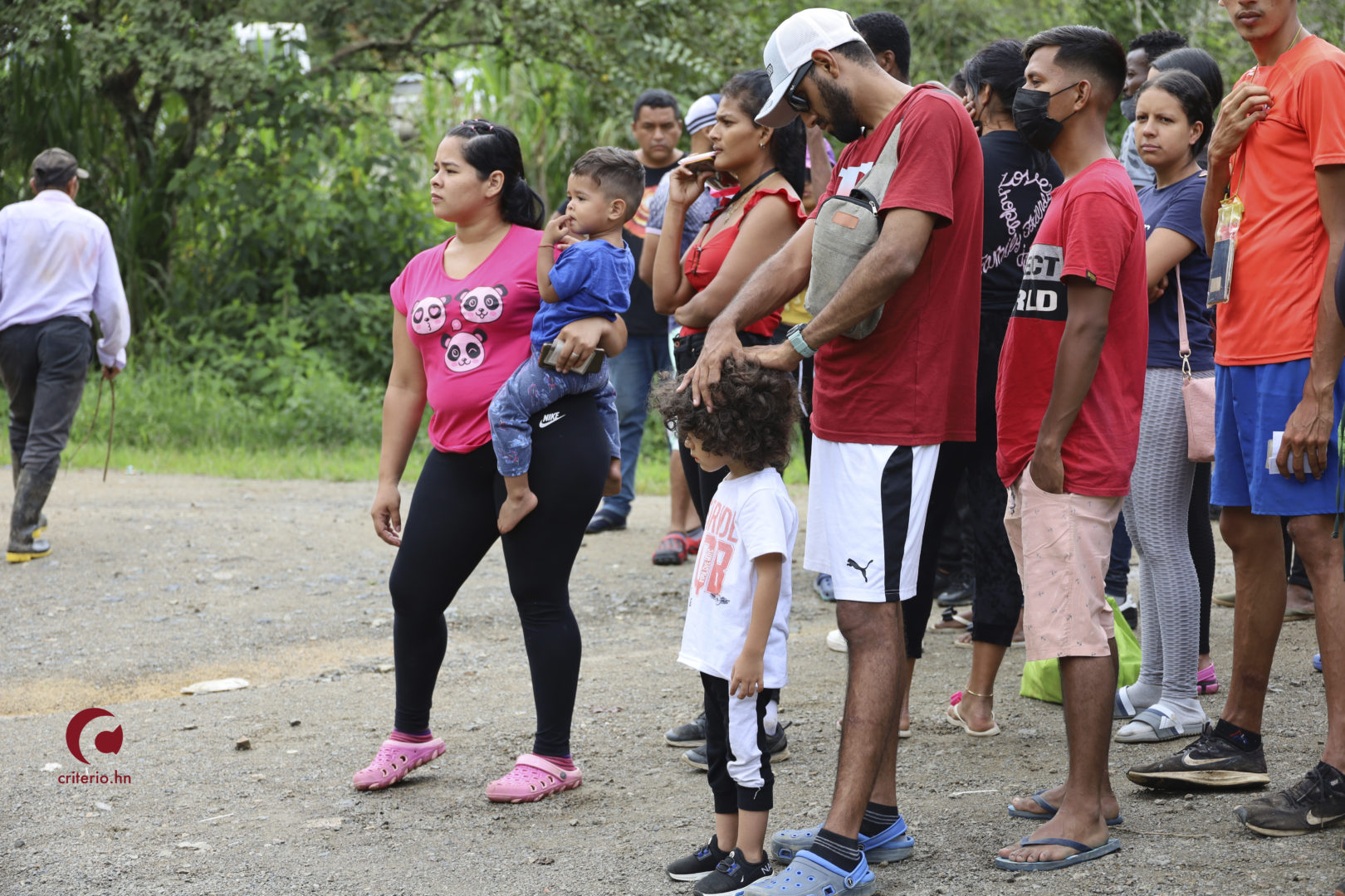 exigen atención y preferencia para niñez en tránsito por Honduras